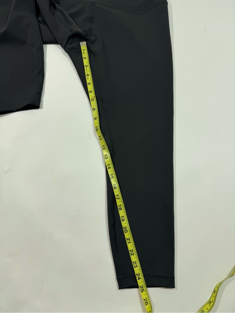 Lululemon Wunder Train High Rise Tight Legging - Picture 9 of 9